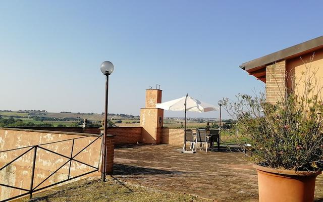 Apartment for 6 People in Villa Luzi Farmhouse