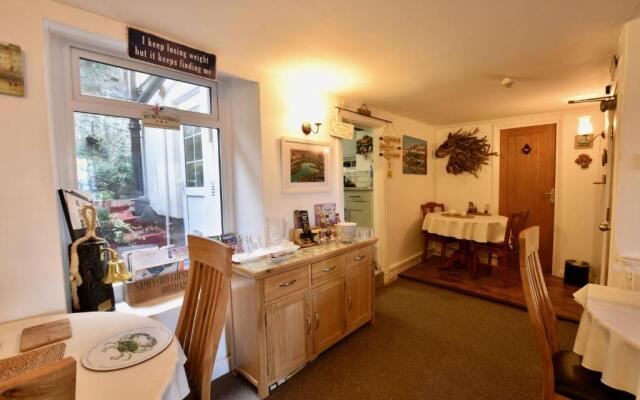 Sampford Harbour Side Guest House