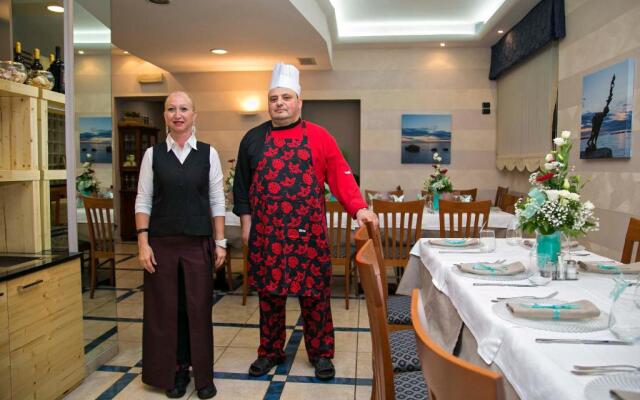 Hotel Lo Squalo