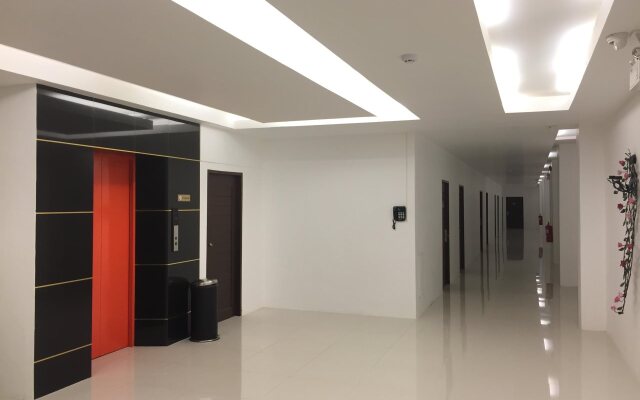 The Rich Hotel Ubonrachatani