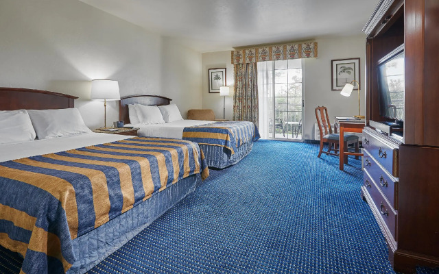 Trianon Bonita Bay