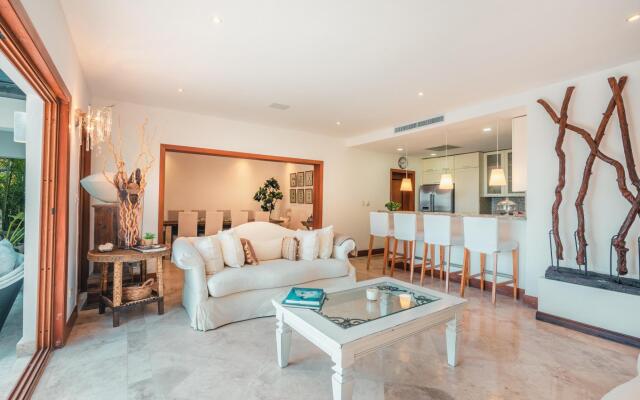 Great Villa at Puerto Bahia E3 w Breakfast Incl