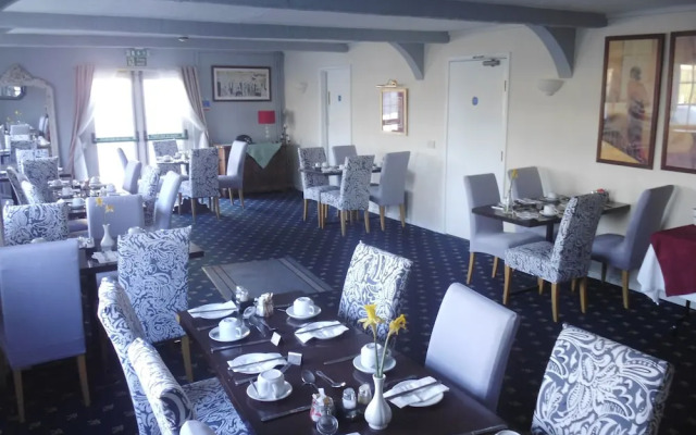 The Riverside Hotel