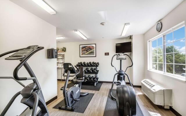 Suburban Studios Sterling - Washington Dulles