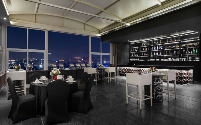 Golden Tulip Gurgaon - Sector 29