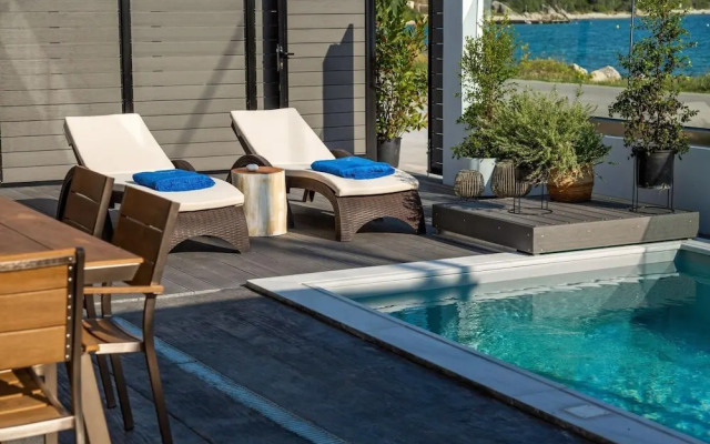 White Rock Villas Lefkada Prestige Villa With Private Pool