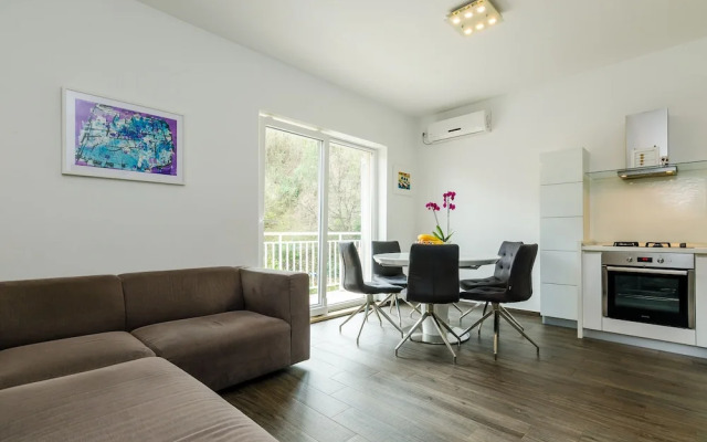 Apartment Lise Mokosica
