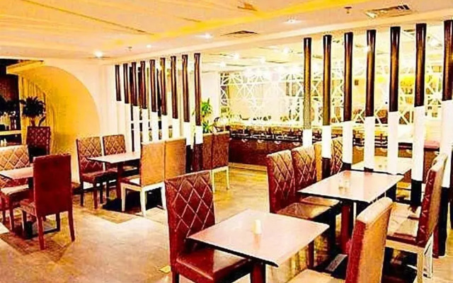 Lijing Commercial Hotel