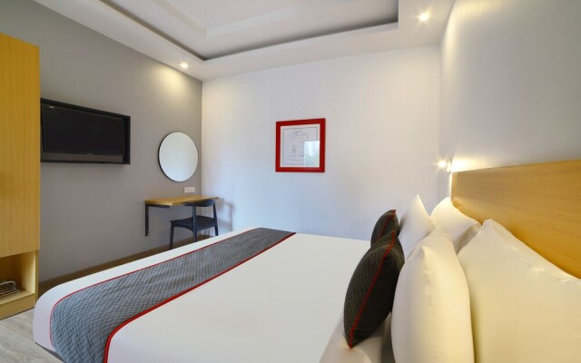 Shushant Lok by OYO Rooms