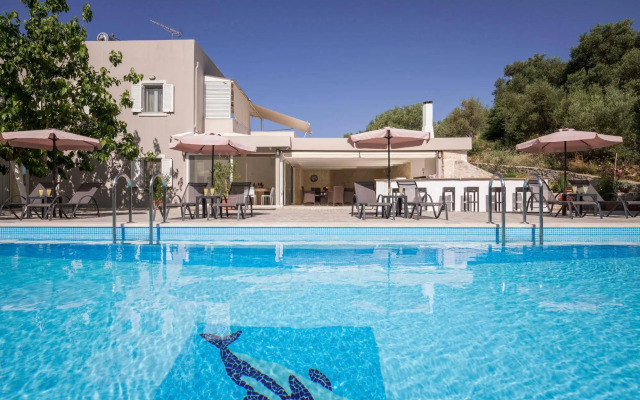 Villa Almyros
