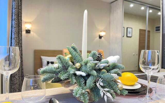 Сутки как дома на улице Сакко и Ванцетти 77