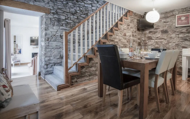 Fletcher Coach House