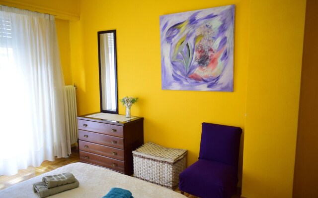 Apartment 6 min from City Center & Acropolis
