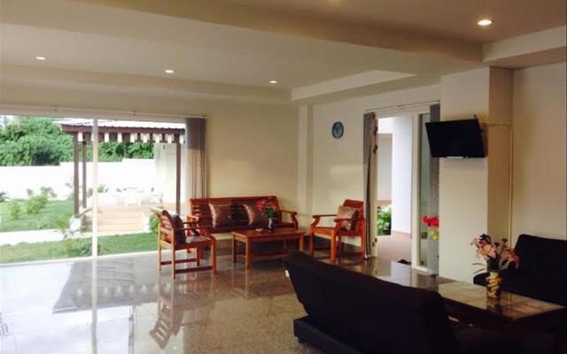 Siray House