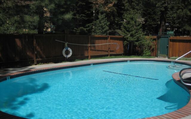 Hidden Valley Condominiums