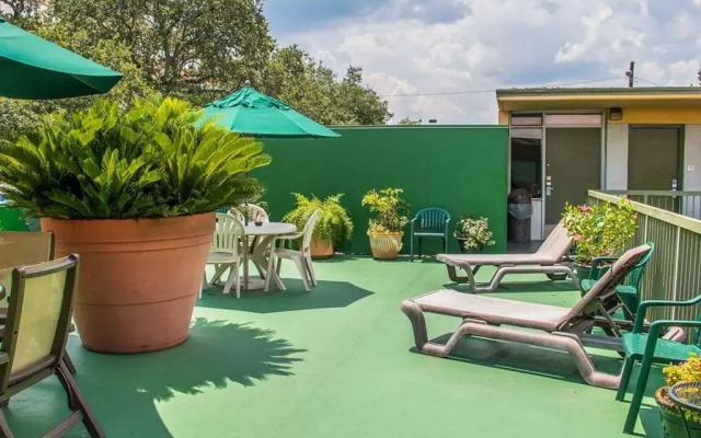 Quality Inn Savannah Historic District