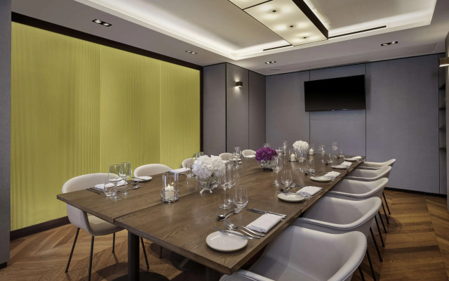 Park Plaza County Hall London