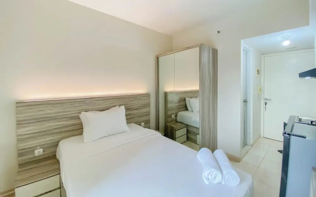 Tidy And Warm Studio At Springlake Summarecon Bekasi Apartment