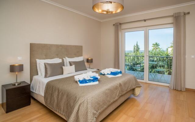 Three-bed Portim o Townhouse by Ideal Homes