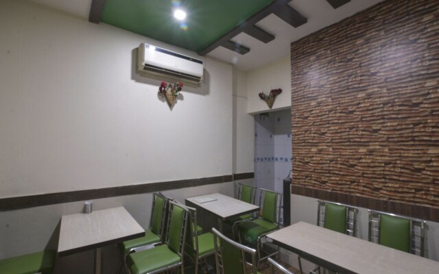 OYO 3287 Hotel Mansarovar
