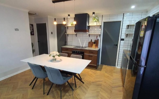Renovated 2-bedroom unit with BBQ & SPA, ideal for holiday and business travel – Guest Rooms – Mildura
