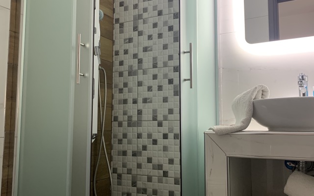 Polykratis Rooms