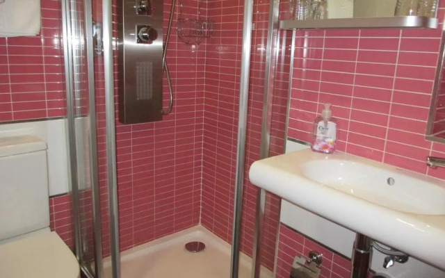 Village Guesthouse Barco