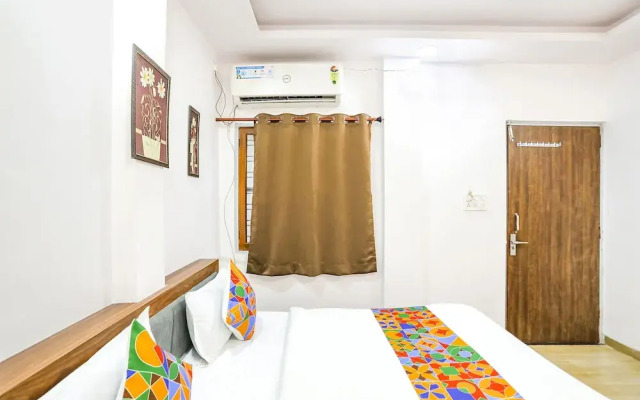 Fabhotel Duke Inn