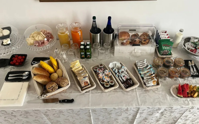 Vianna Suites & Spa
