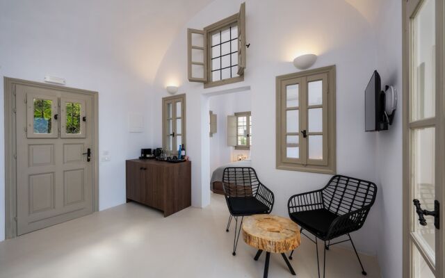 Azanti Suites
