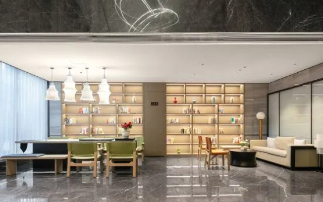 Yiju Hotel (Nancheng High speed Railway Station) – Lobby – Nancheng