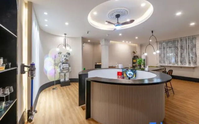 Weizhou Island Discovery French B&B