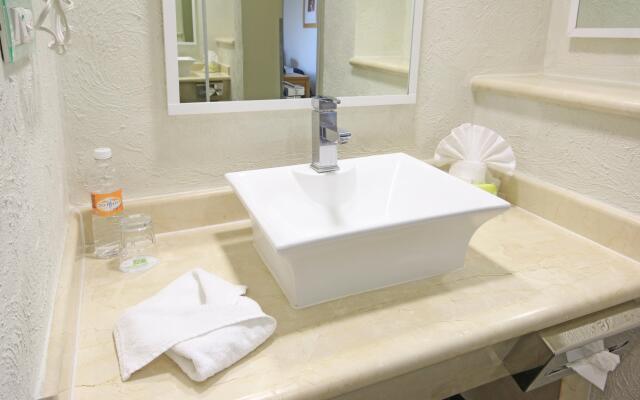 Holiday Inn Cuernavaca by IHG