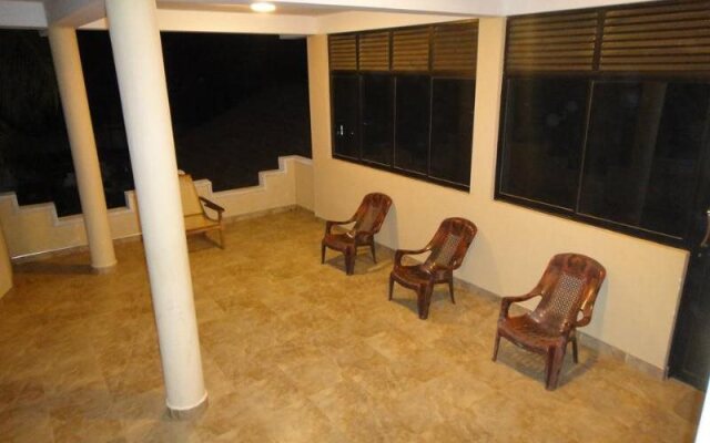 Dill Lake View Resort