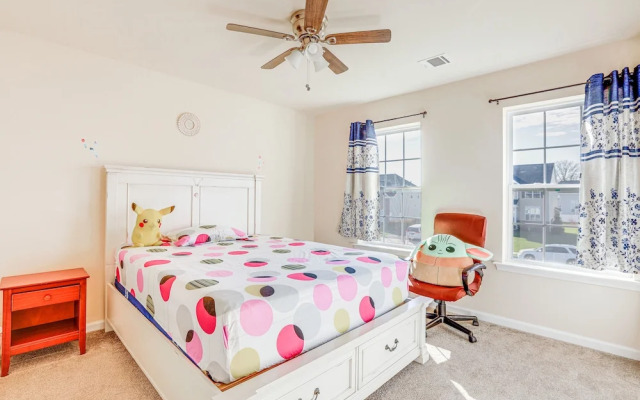 Spacious Ewing Township Home: Home Gym & Deck!