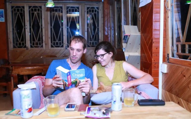 Dragon's Den Hostel in Longji Rice Terraces