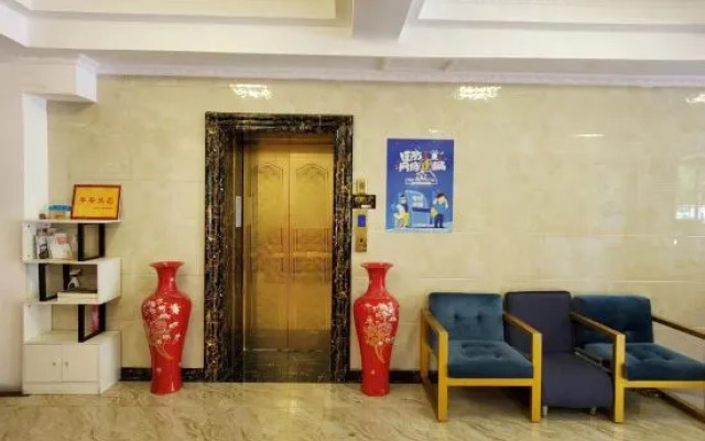 Yinhe Hotel