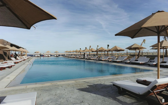 Sentido Naga Bay