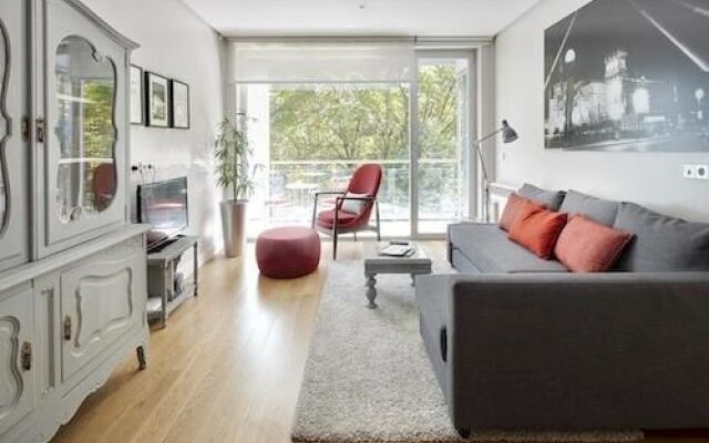 Amara Astoria-Luxury Apartments
