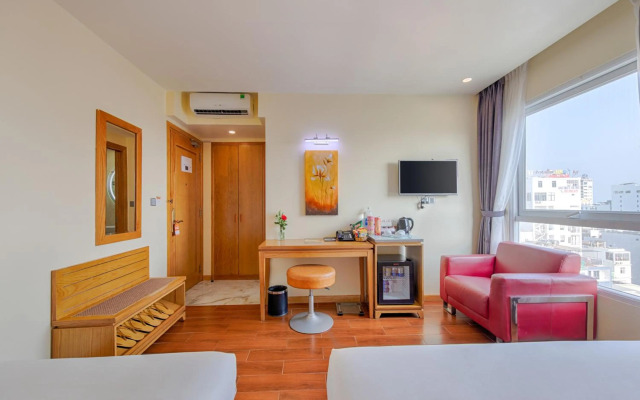 Sea Queen Hotel
