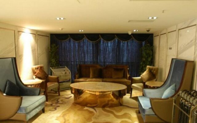 Chengdu Alice Hotel