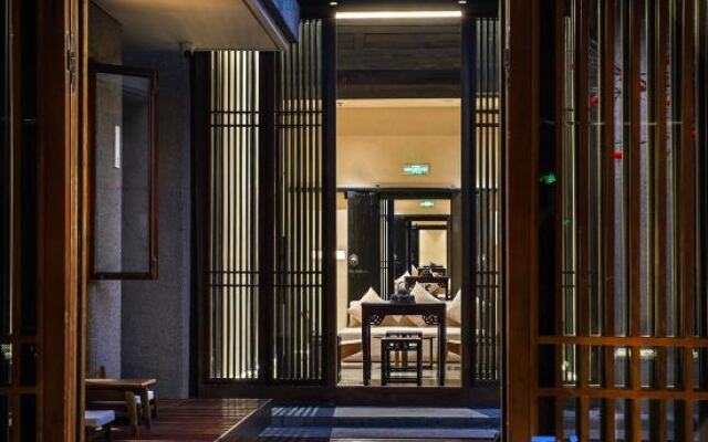 Refactoring Bingouguan Humanities Holiday Hotel (Yangzhou Dongguan Street)