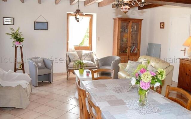 Gîte Channay-sur-Lathan, 4 pièces, 6 personnes - FR-1-381-494