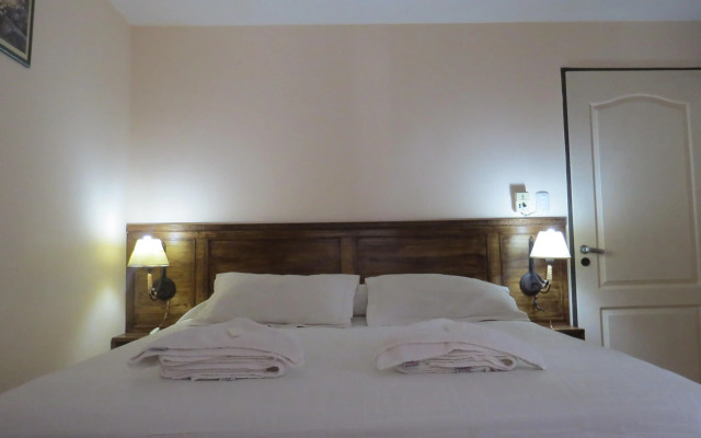 Cana Blaya Apart Hotel