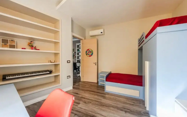 Cozy Family Apartment
