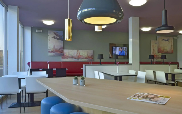 B&B Hotel Düsseldorf-Airport