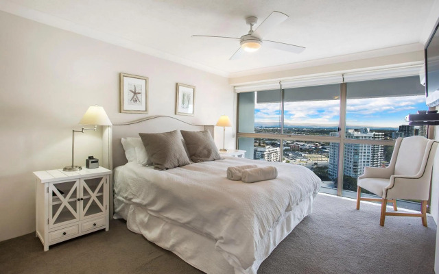 Gemini Court Holiday Apartments
