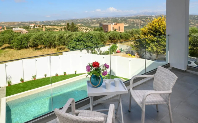 5star Villa Harmony w heated pool, Gym, Spa, Sauna