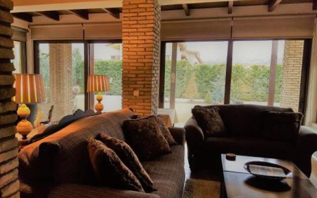 Mountain Chalet Livadi