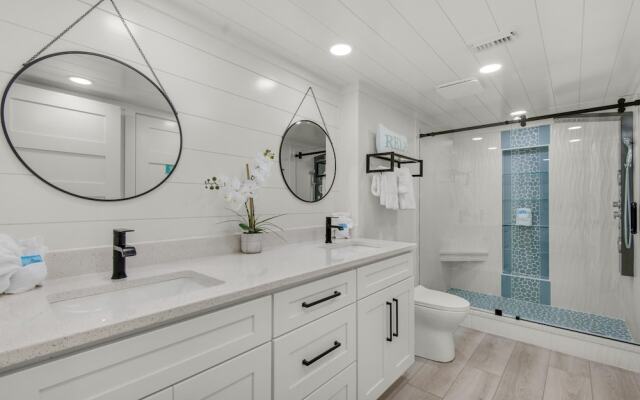 Edgewater Tower 2-407